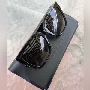Moschino sunglasses